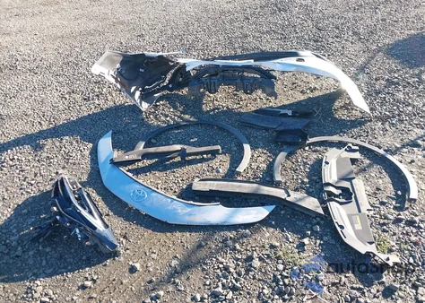 2024 Toyota Prius Prime Se z USA, uszkodzony, nr VIN JTDACACU0R3024603